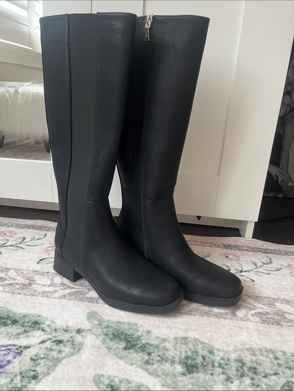 Aerosoles Tall Equestrian Black Boot US 8.  Vegan Leather. Daria New. Women's